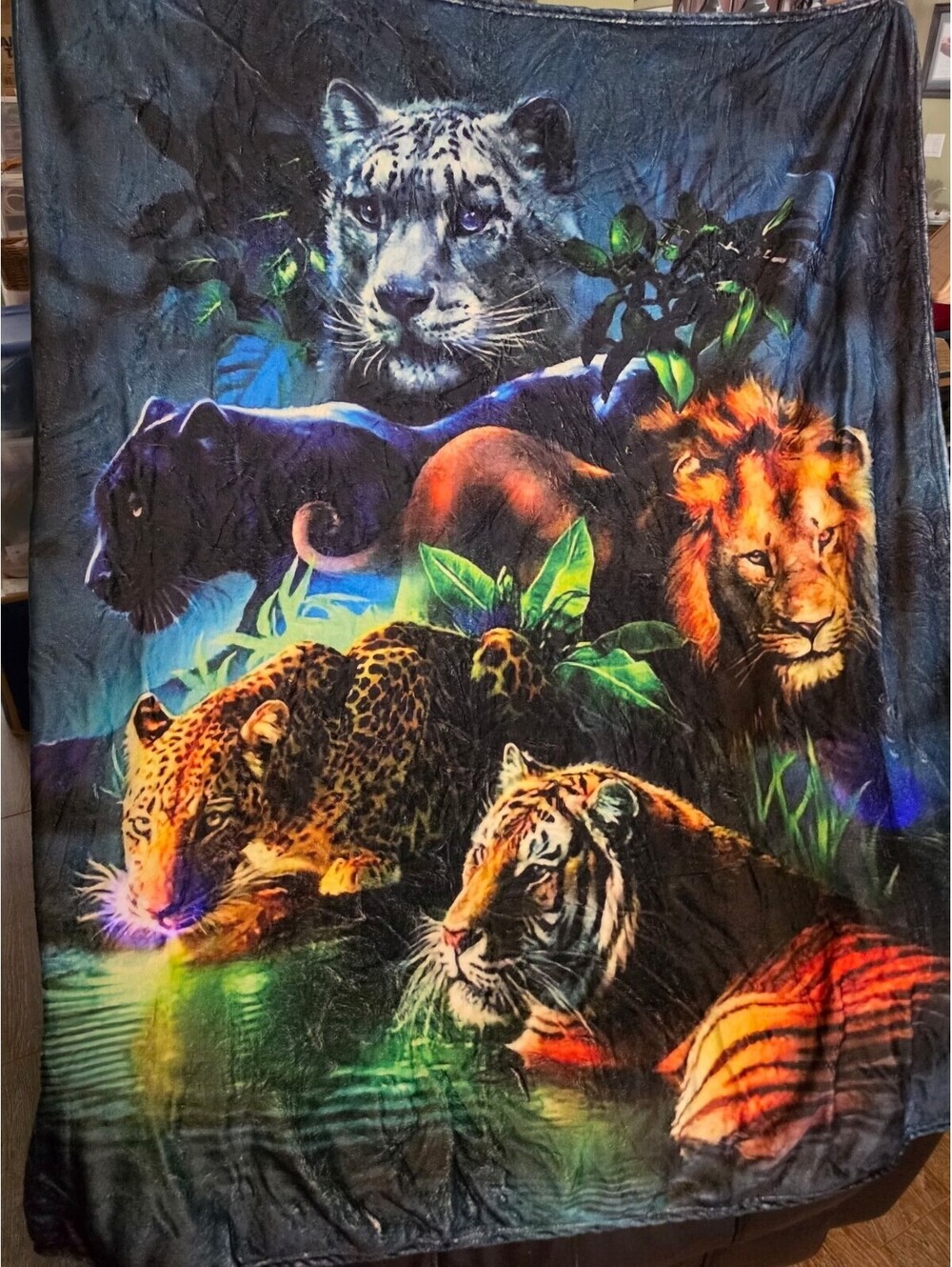 Colorful Big Cats Fleece Throw Blanket